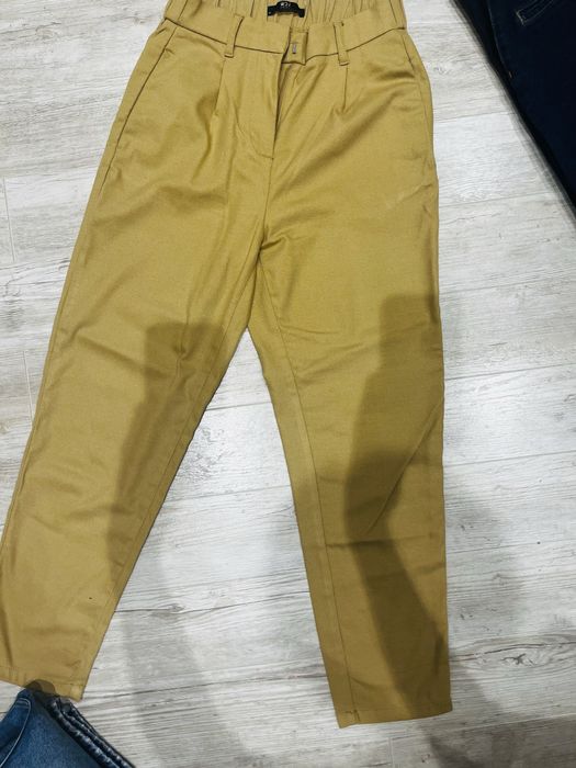 Женские брюки джинсы