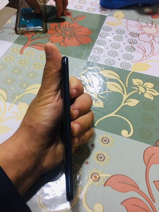 Samsung galaxy a50 4/64