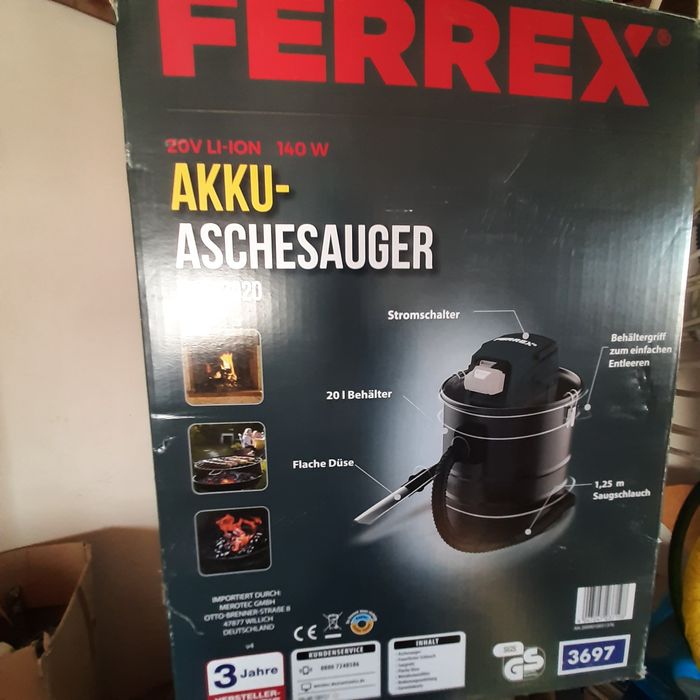 Aspirator cenusa Ferrex