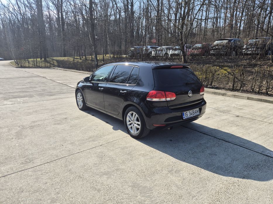 Vw Golf 6 hatchback 1.6 tdi 2010 Interior Alcantara
An fabricație 20