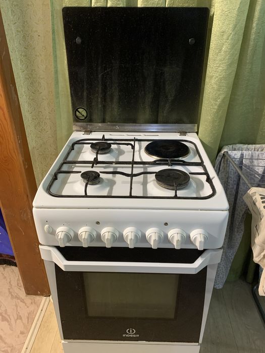 Газовая плита Indesit