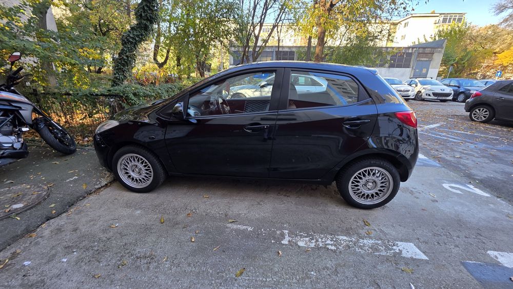 Mazda 2  2009 1.5