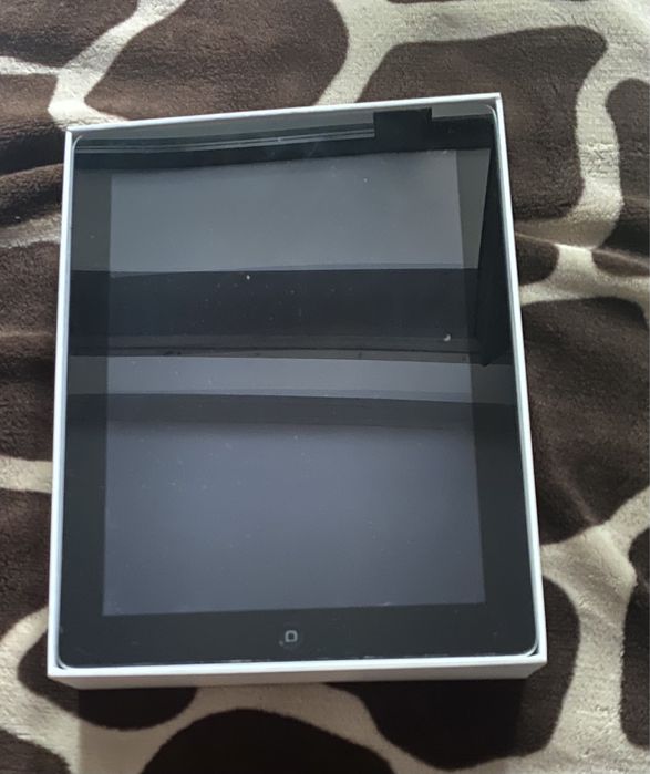 Айпад.Ipad. 2012 год