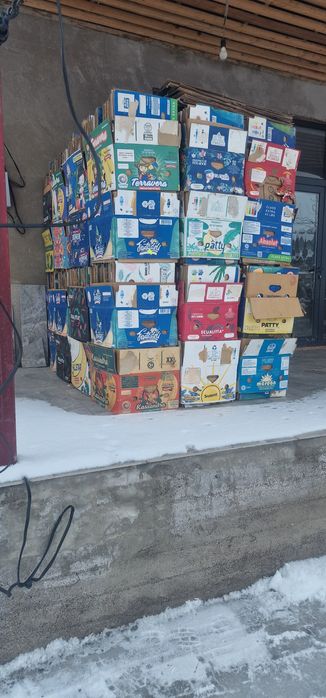 Продам банановые коробки.