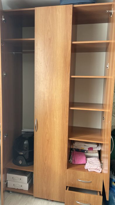 Шкаф вместительный