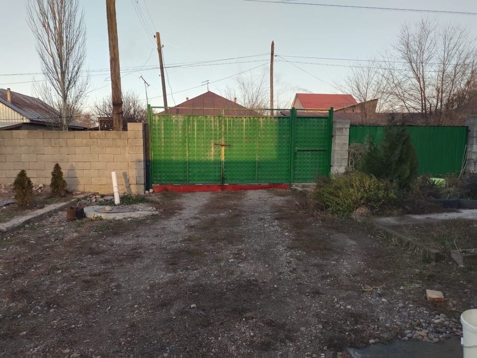 Продам дом в с. Рахат