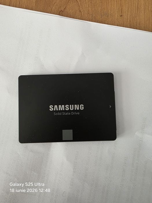 Vând Ssd 500gb Samsung evo 850 perfect funcțional Se vinde doar cu probă nu trimit în țară!