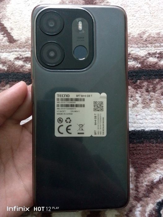 TECNO SPARK srochna sotailadi!