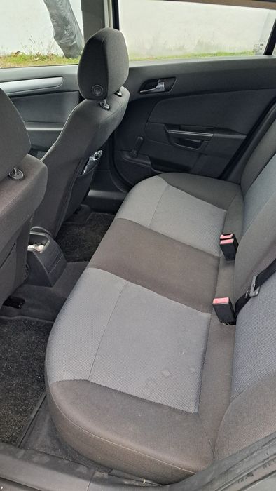 Opel Astra H  1.6 benzina