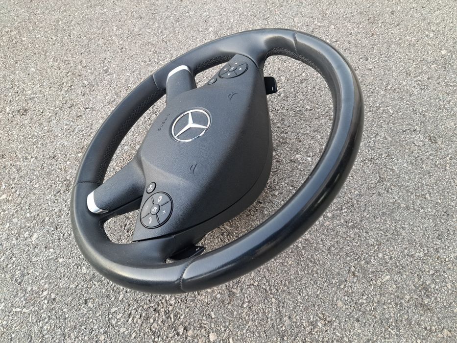 Волан Мерцедес E C class с пера Mercedes CLS GLK