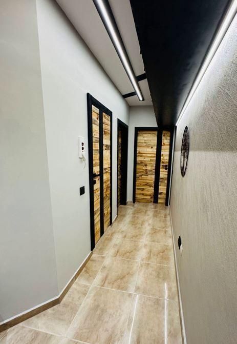 Дава се под наем Двустаен апартамент в Варна, Бриз - 69 кв.м за 648.21 € - Снимка #5