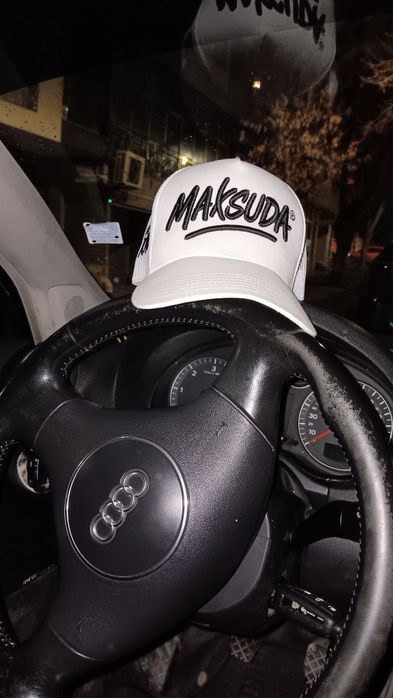 Шапка на отстъпка 50% MAKSUDA