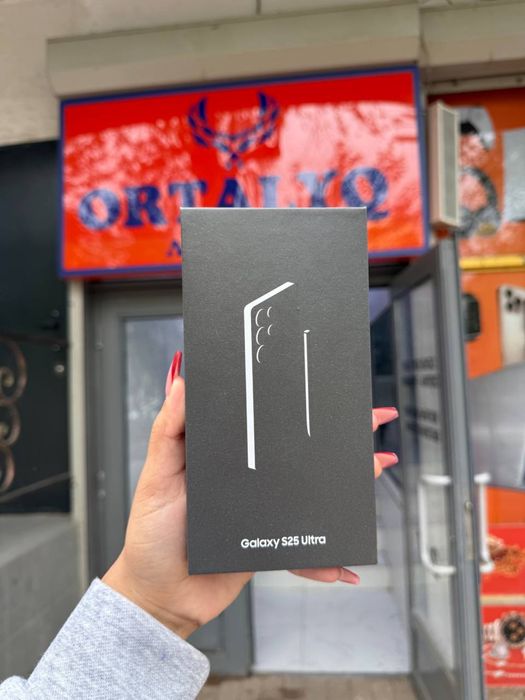 Samsung S25 Ultra Память:512гб