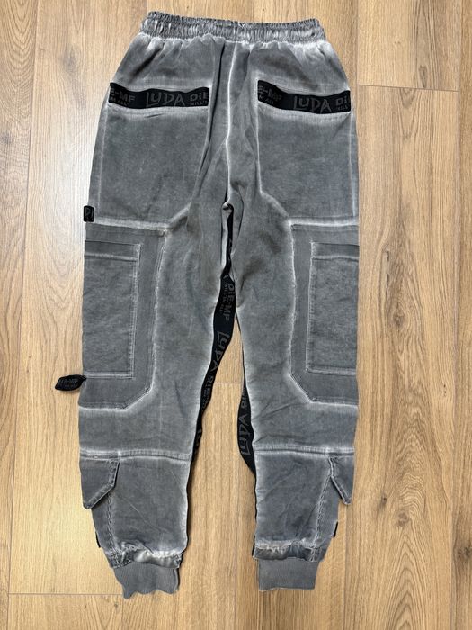 Колекционерски панталони Luda