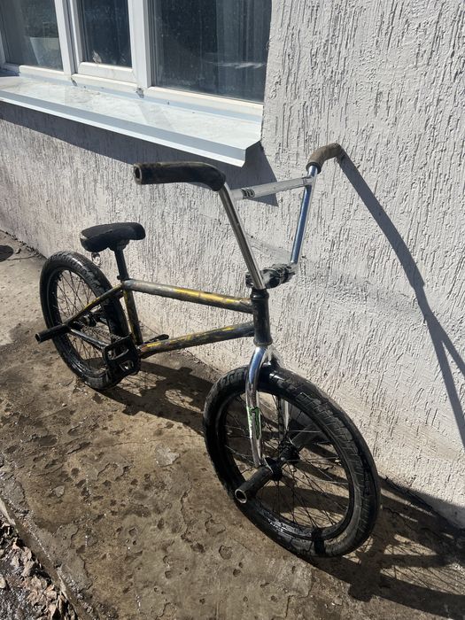 Продам бмх дешево