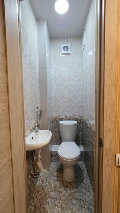 2 xonali kvartira / 2-комнатная, 61м², Sergeli-8A, ta’mirlangan