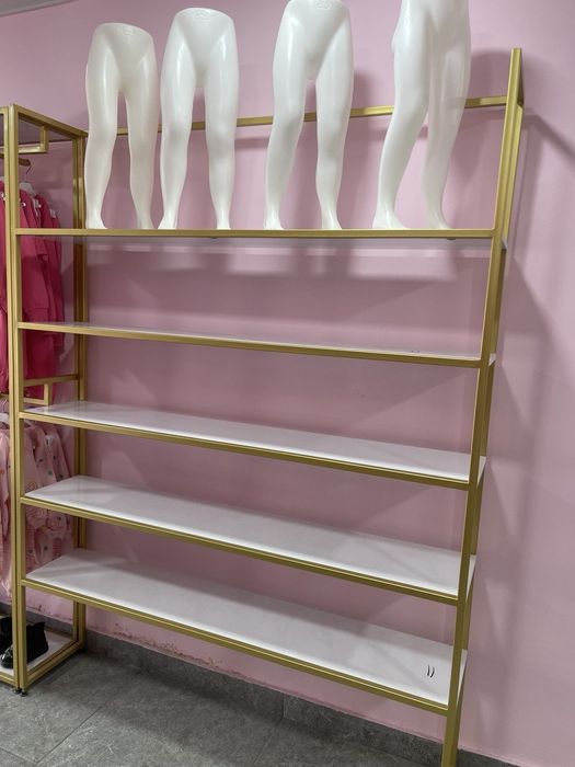 Продаются лофтовые вешалки для одежд