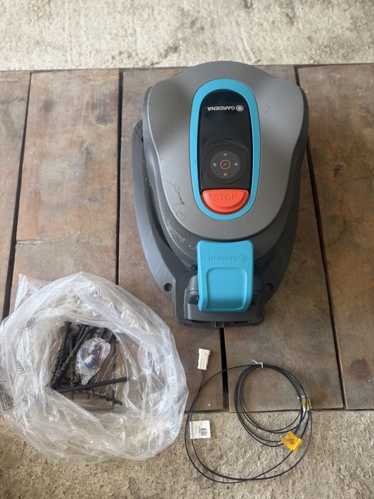 Robot de tuns iarba Gardena