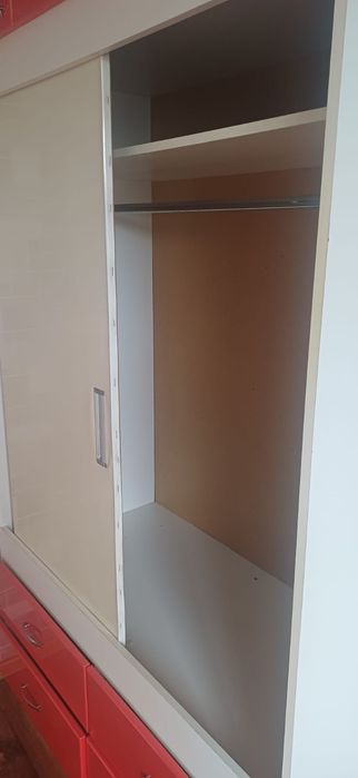 Продается большой шкаф