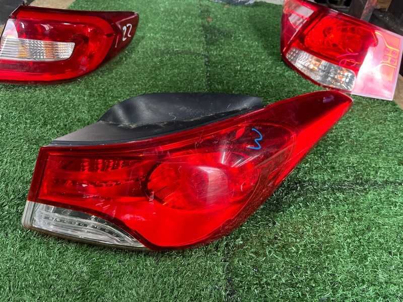 Фонарь задний правый на Hyundai Elantra (MD)