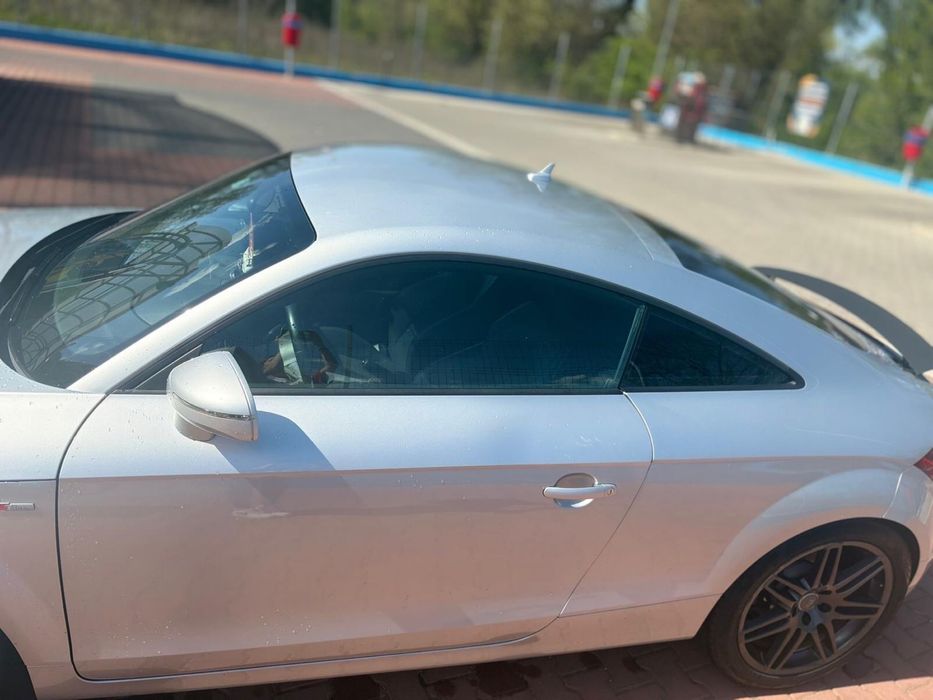Audi TT ,200 CP an 2007