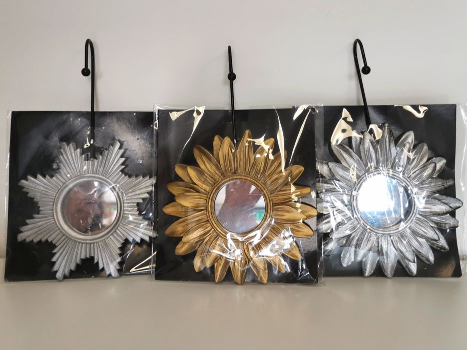 Метална закачалка с огледало