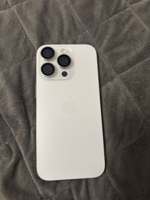 Продаётся IPhone 16 Pro