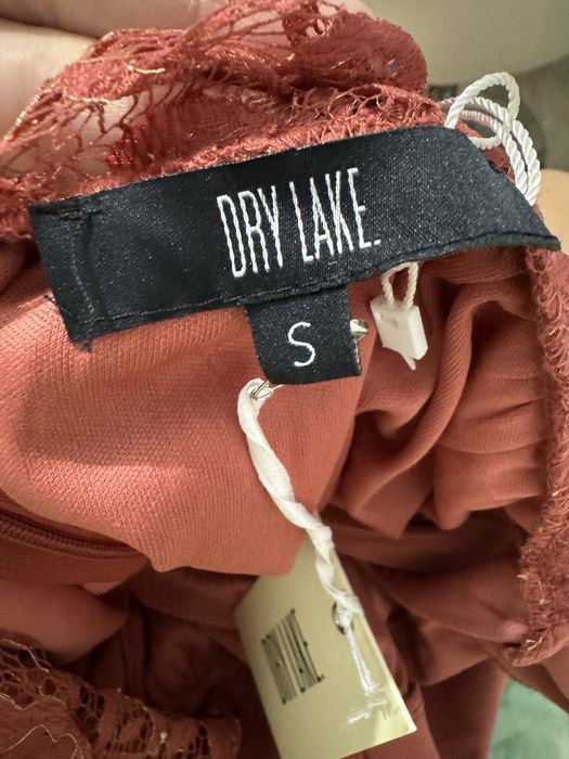 Rochie scurta dantela