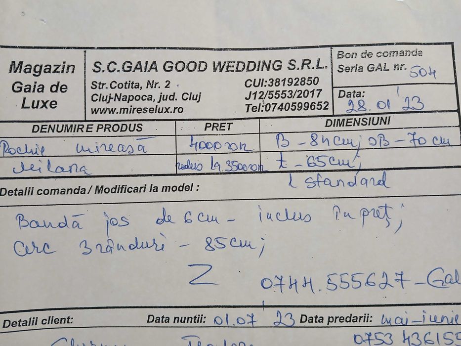 Vand rochie de mireasă