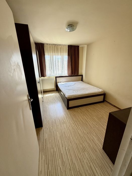 Închiriez apartament 2 camere, decomandat Dambu (zona Darina, scoala)