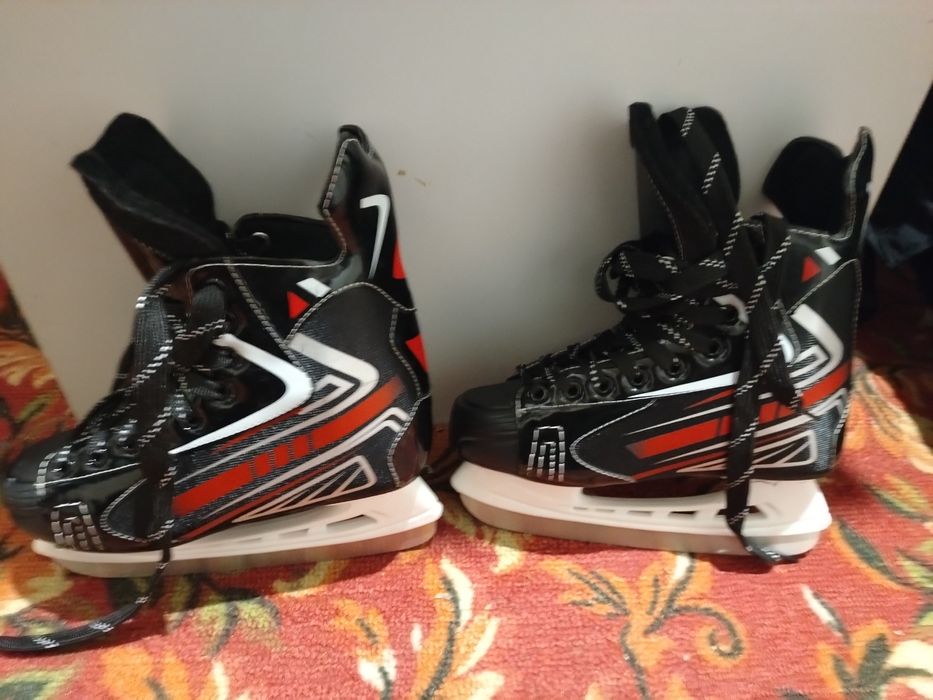 Коньки 39 размер