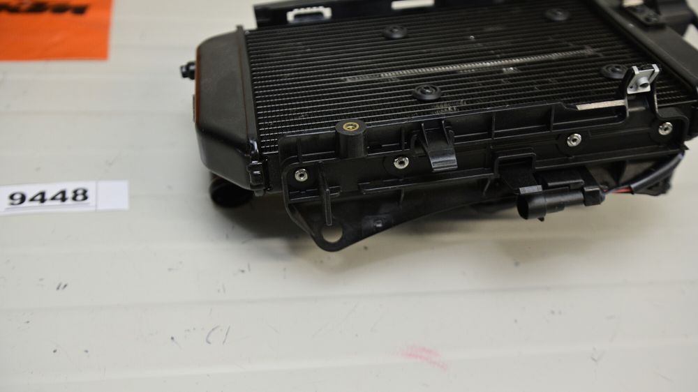 KTM 1290 Super Adventure 2021 2024 Radiator racire dreapta cu