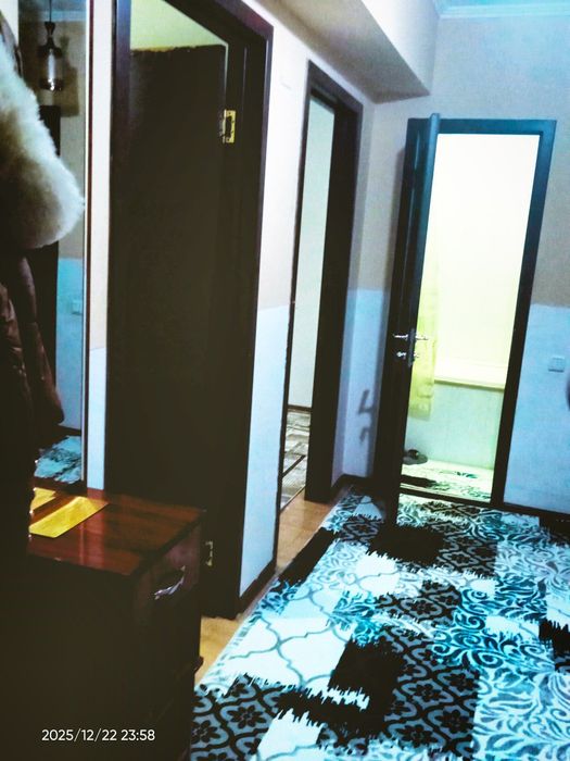 Oilaga sheriklikga srochna kvartira beriladi 1 xonasi