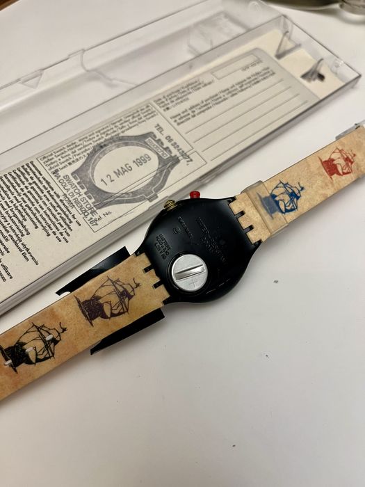 Swatch Unisex Pirate SDB902 Uncino Loomi Scuba 200