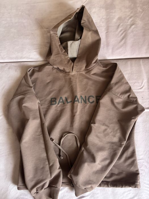 Продам женские вещи