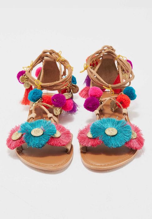 Гладиаторски сандали номер 38