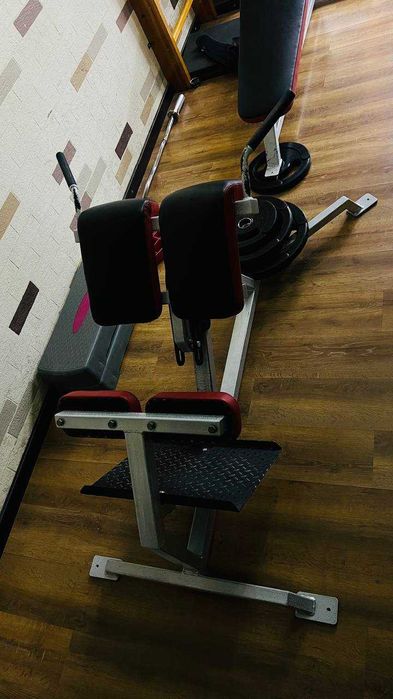 ОТЛИЧНЫЙ НАБОР Б.У. тренажёров,резиновые гантели и блины