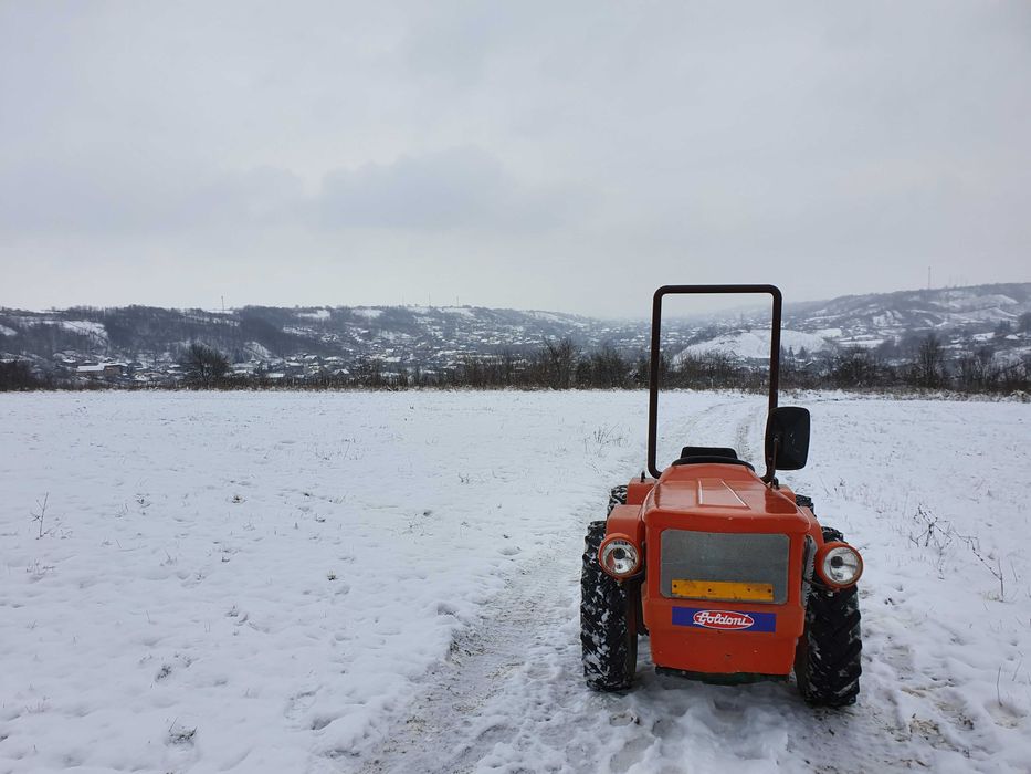 Tractor goldini articulat 30cp