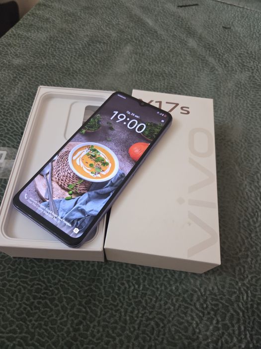 Vivo Y17s satiladi