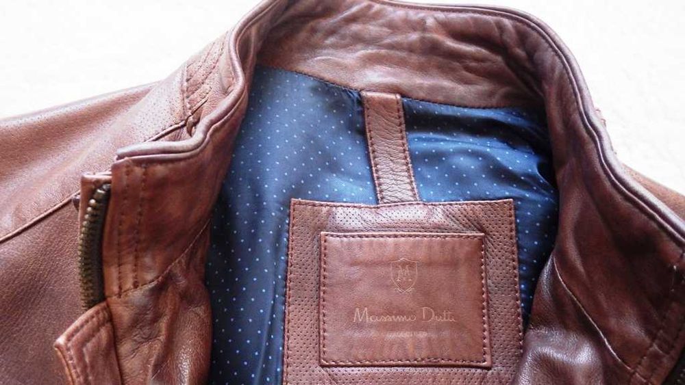 Кожено яке на испанската марка Massimo Dutti