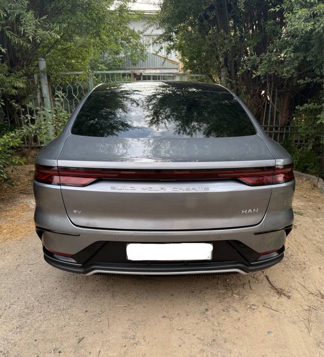 Byd Han 715 kmli flagship offisalniy