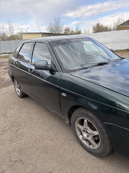 Продам машину Priora