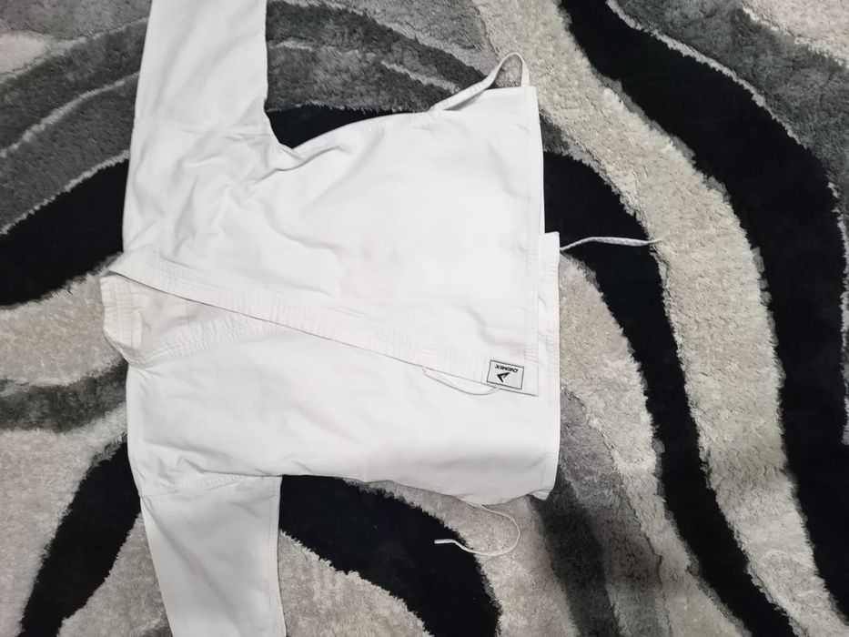 Кимоно в отличном состоянии