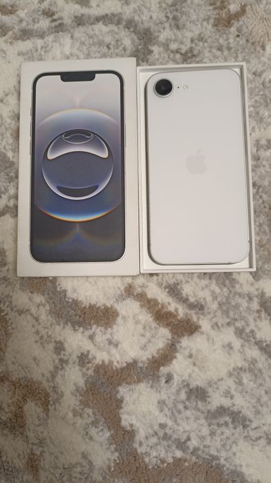 iPhone 16e сотилади