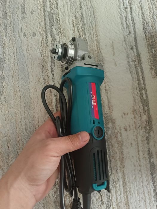 Продам новую болгарку