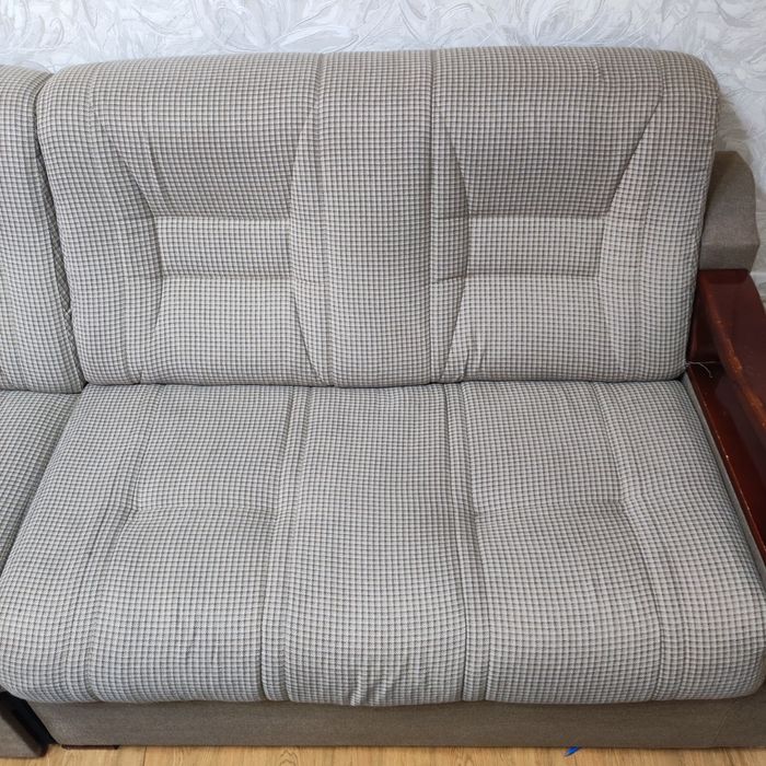 Химчистка мягкой мебели на дому, бистро и качественно