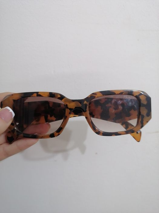 Ayollar uchun ko'zoynak