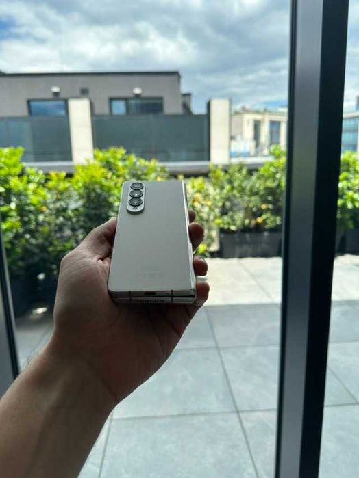 Samsung Galaxy Z Fold 4 5G, 512GB / 12GB RAM, Beige