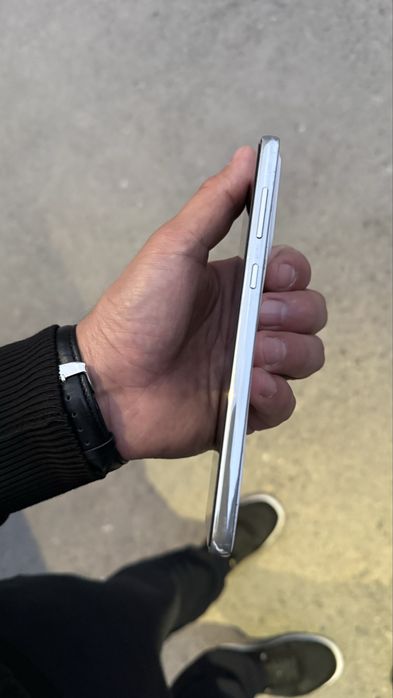 Samsung galaxy A73 5G 8/128gb