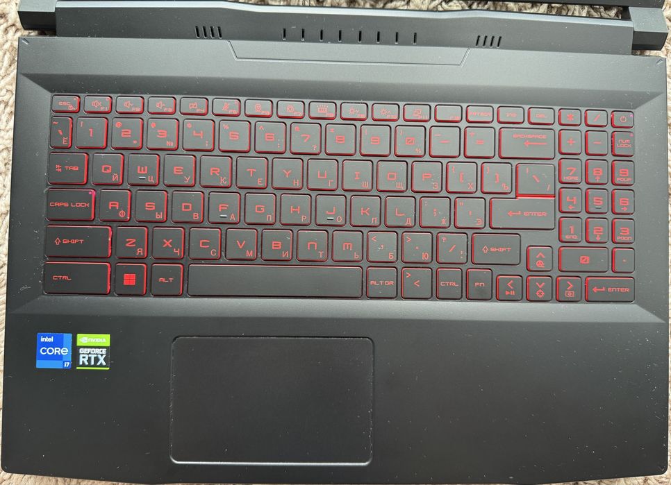 Ноутбук MSI Katana GF66 11UD